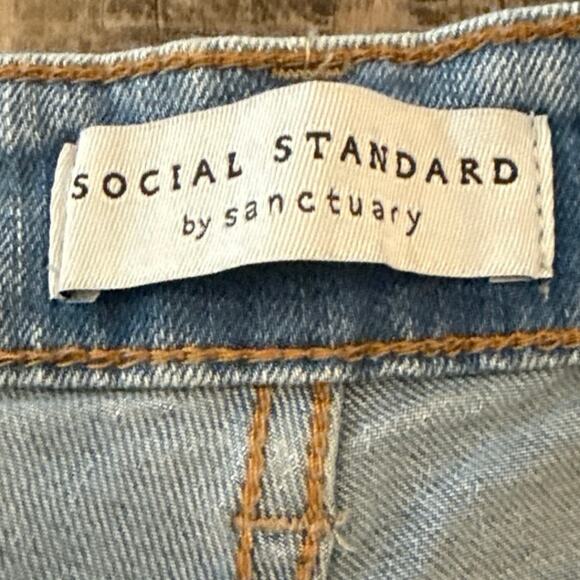 Social Standard High Rise Crop Straight Leg Jeans Plus Sz 16 Raw Hem Light Wash - Picture 5 of 13